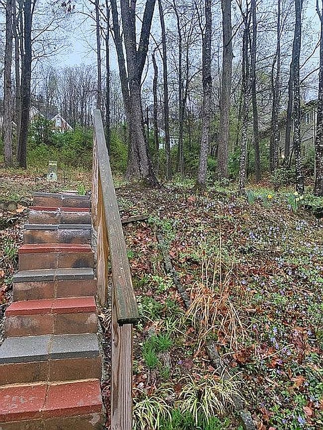 Image of 136 Emerald Dr