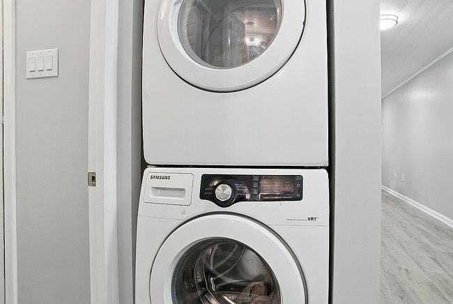 Image of 2830 Shore Dr Apt 305