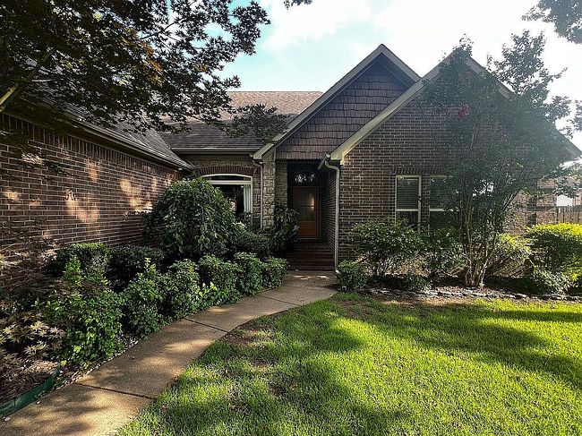 Photo of 2021 Boundary Oaks Dr