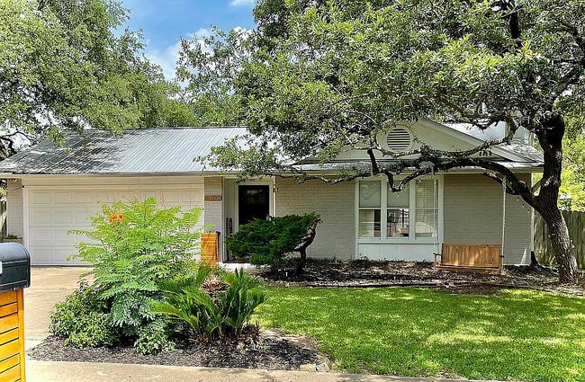 Photo of 11108 Henge Dr, Austin, TX