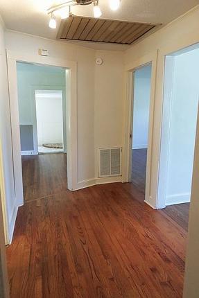 Additional photo 4 of property located at 107 River Dr