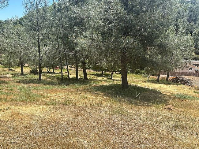 Photo of 10131 El Capitan Way, Kelseyville, CA