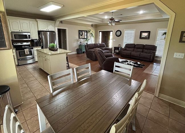 Photo of 207 Latigo Loop, Sumrall, MS