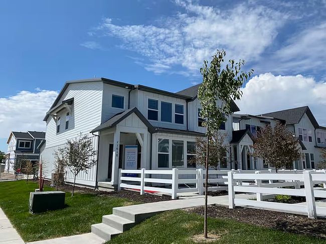 Photo of 11618 S Old Cedar Dr, South Jordan, UT