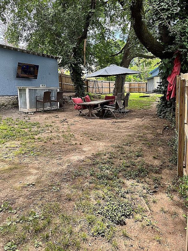 Photo of 319 S Washington St, Neosho, MO