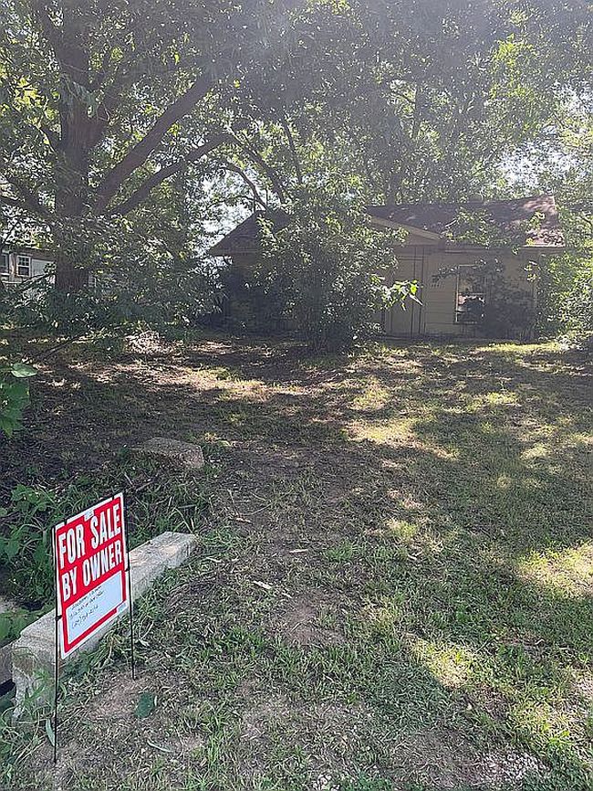 Photo of 404 N 8th St, Okemah, OK