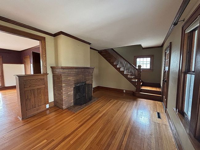 Image of 112 N Beech St