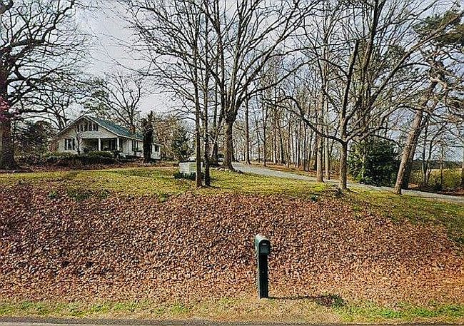 Photo of 329 Gilbert Rd, Jefferson, GA