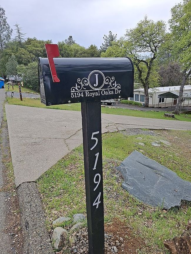 Image of 5194 Royal Oaks Dr