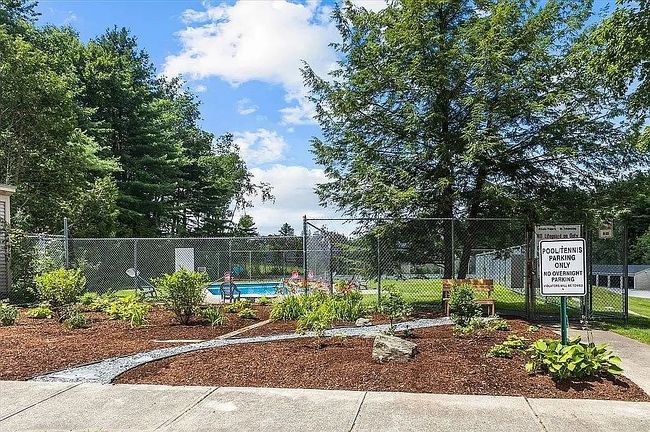 Photo of 85 Bayberry Ln, South Burlington, VT