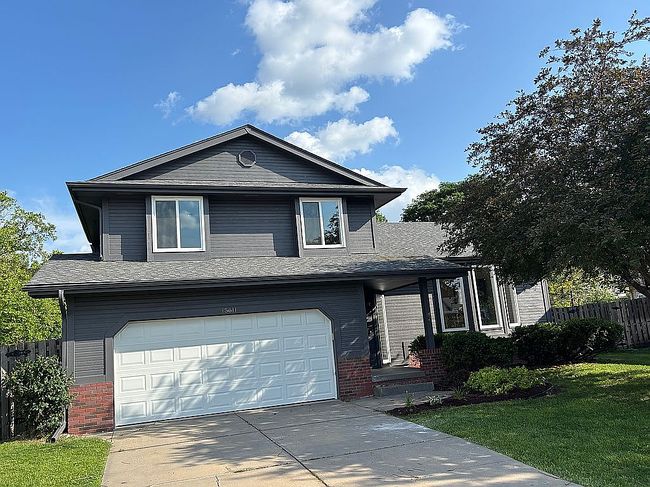 Preview of property located at 15611 Parker Cir