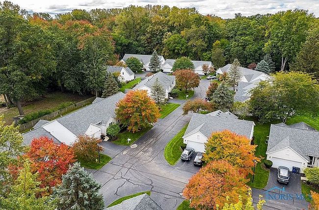 Image of 5720 Waterford Pl
