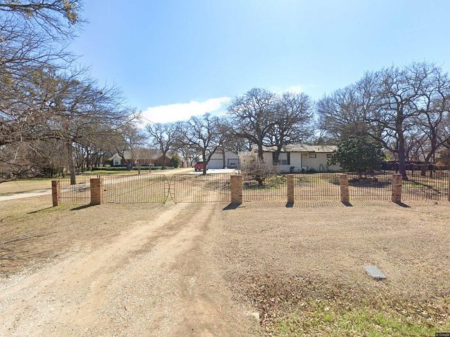 7116 Bowman Springs Rd, Arlington, TX