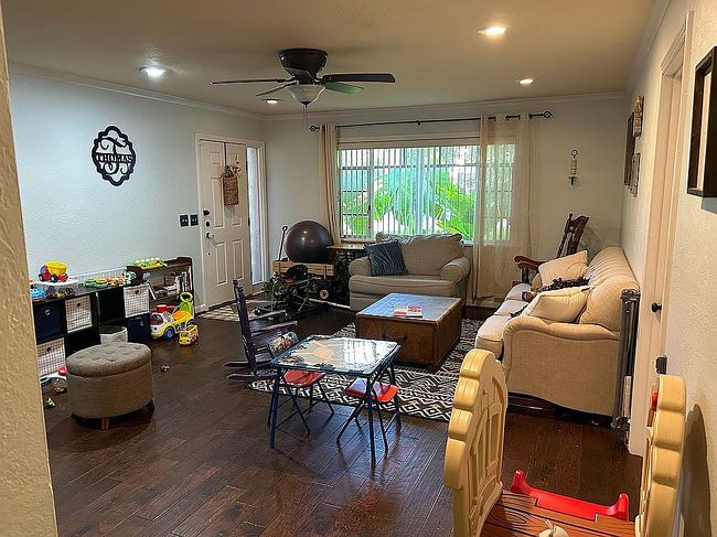 Image of 830 Captain Shreve Dr
