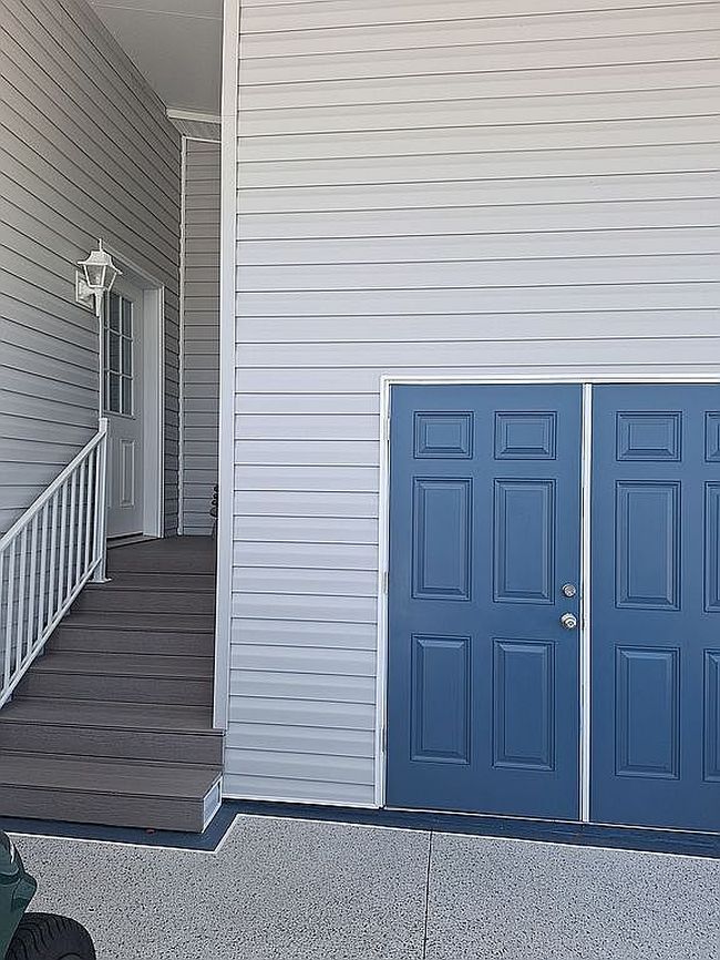 Image of 602 N Waterway