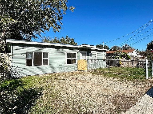 Preview of property located at 131 Bristol Ave