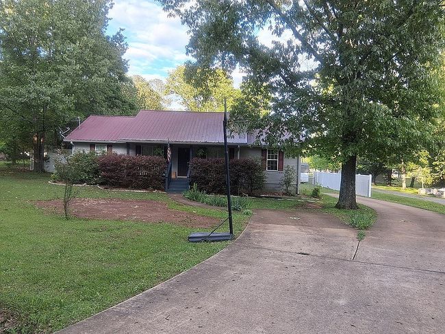 Photo of 230 County Road 617