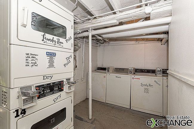 Photo of 1115 & 1117 E 15th St, Davenport, IA