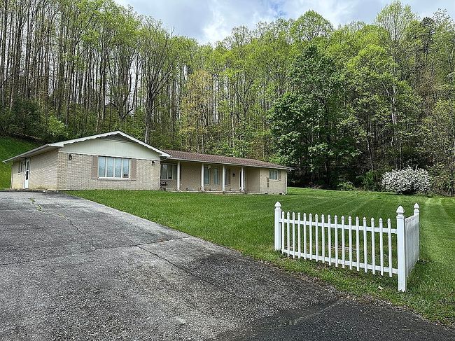 Image of 325 Oakwood Ave Se