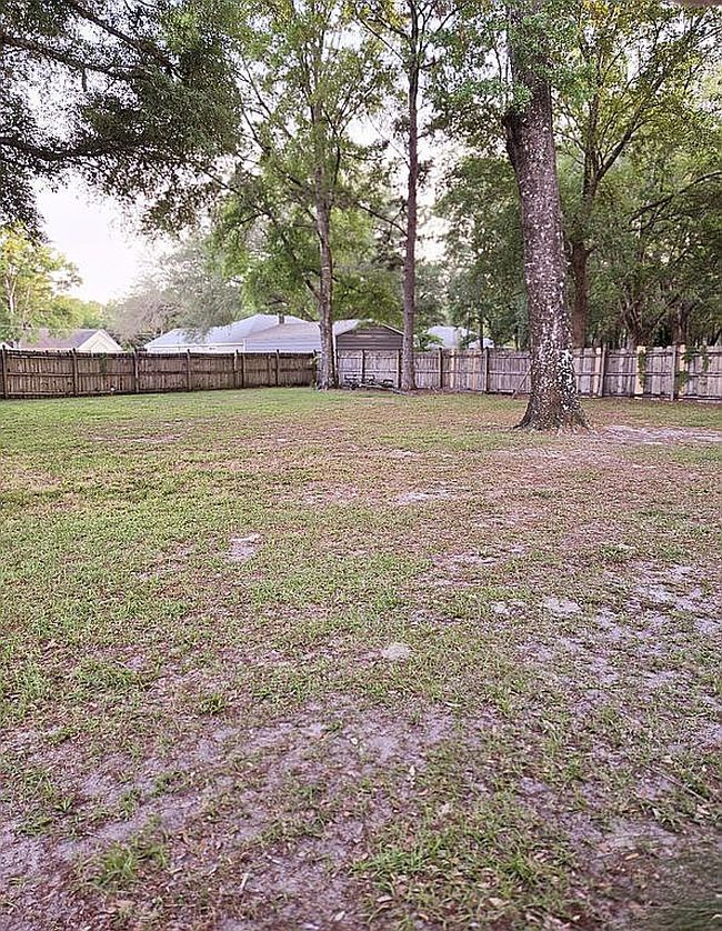 Image of 33 Bridle Gate Ct