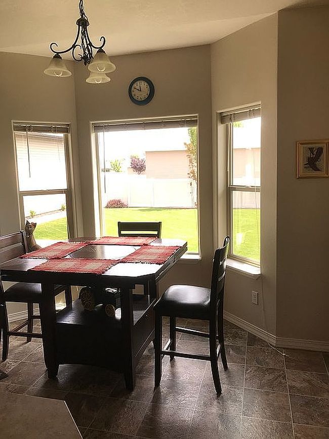 Photo of 7746 N Fairborne Ln, Coeur D Alene, ID