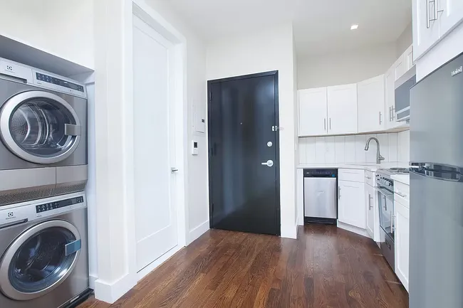Image of 252 W 132nd St