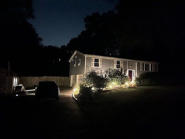 Photo of 293 Hidden Lake Rd, Higganum, CT