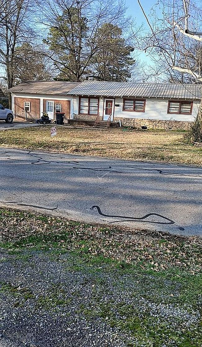 3236 W Kaufman St, Paris, TX