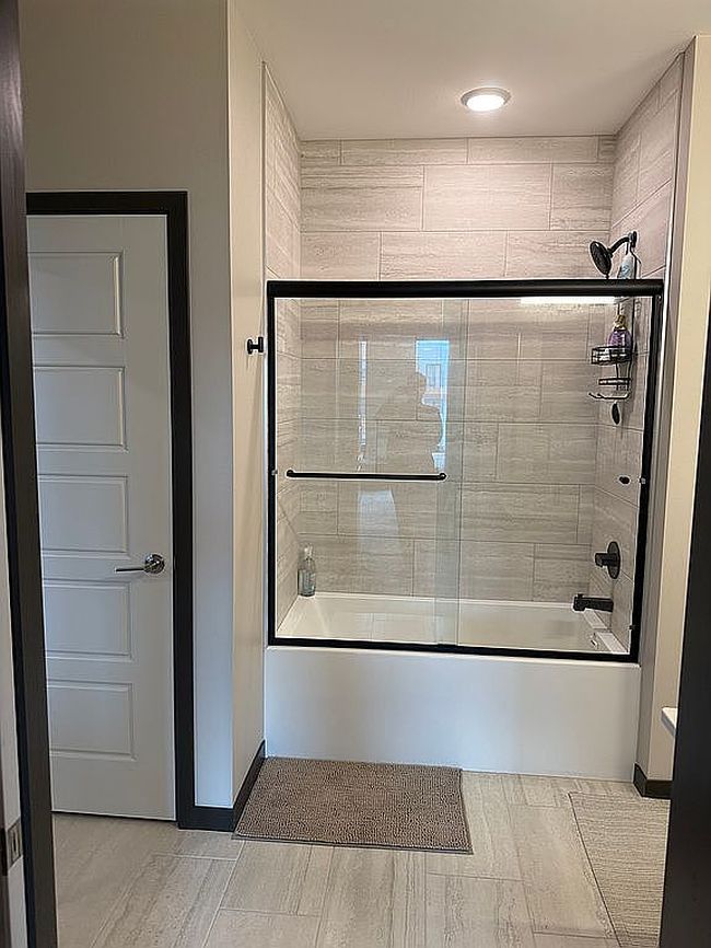Image of 360 32nd Ave W #505