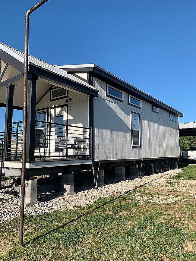 Photo of 6122 E Interstate Highway 30 Hwy, Campbell, TX