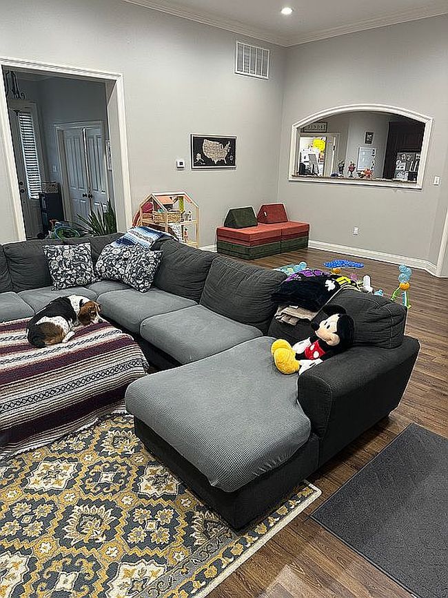 Image of 825 S Fashion Blvd