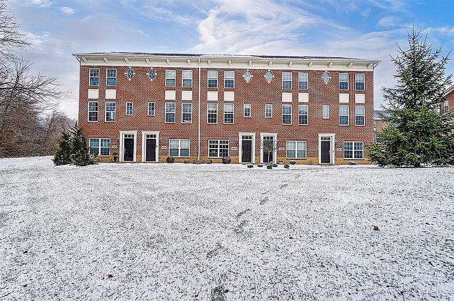 Image of 1001 Parklake Row