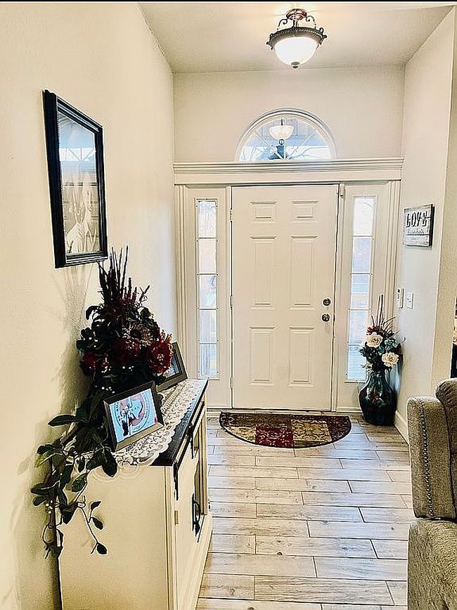 Image of 7 Sandon Ln