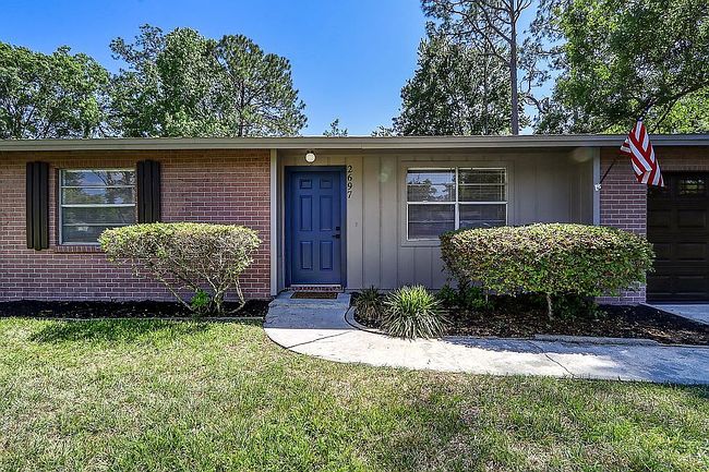 Image of 2697 Tina Ln