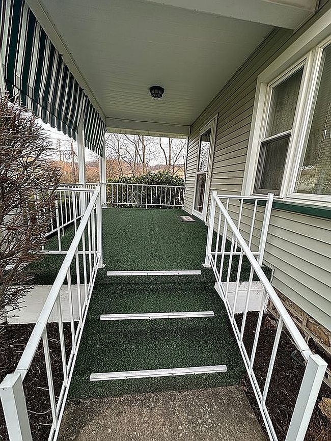 Image of 284 Hillside Ave