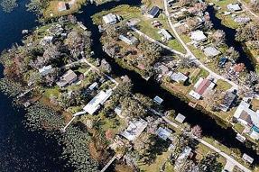 Image of 2360 Lakeview Dr