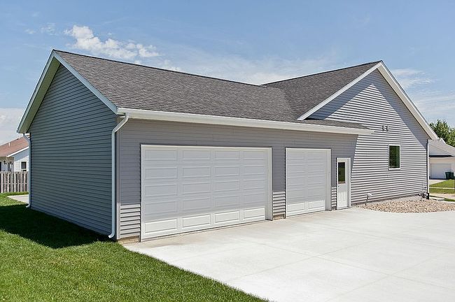 Preview of property located at 201 Cardinal Ave