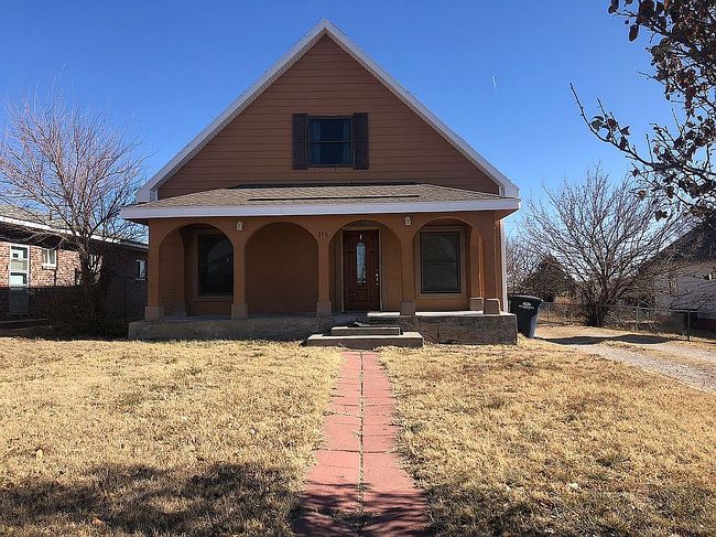 Photo of 316 N 2nd St