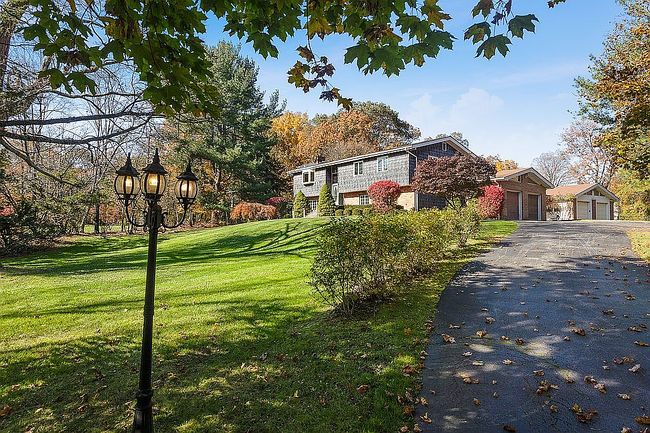 Photo of 193 Mount Airy Rd W, Croton On Hudson, NY