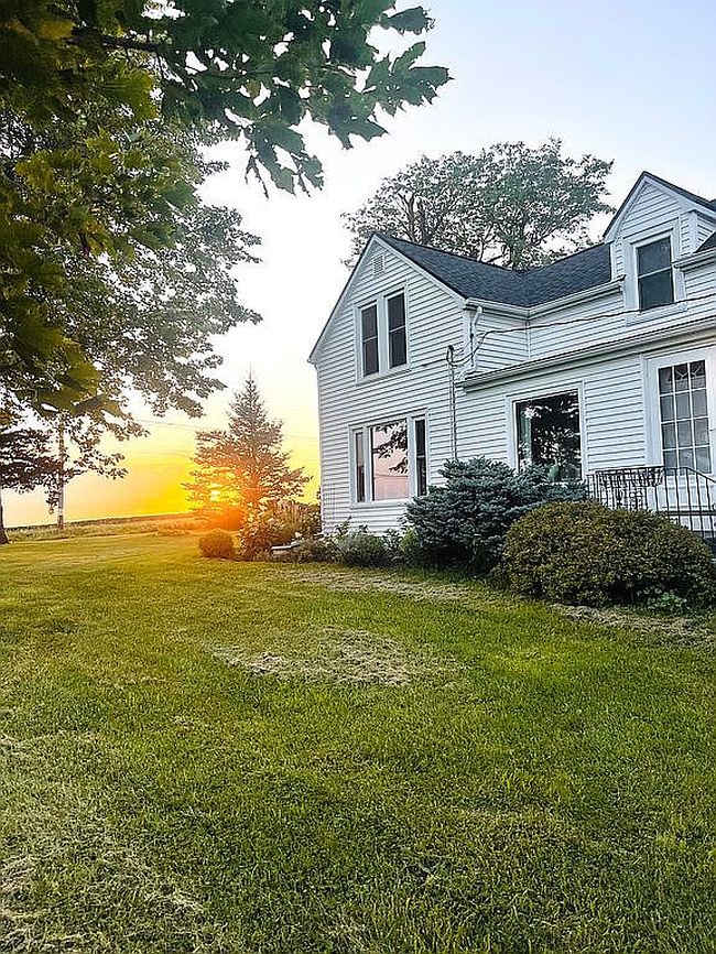 Photo of 7546 30th Ave, Norway, IA