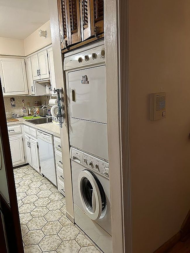 Image of 7429 Calamus Cir #20