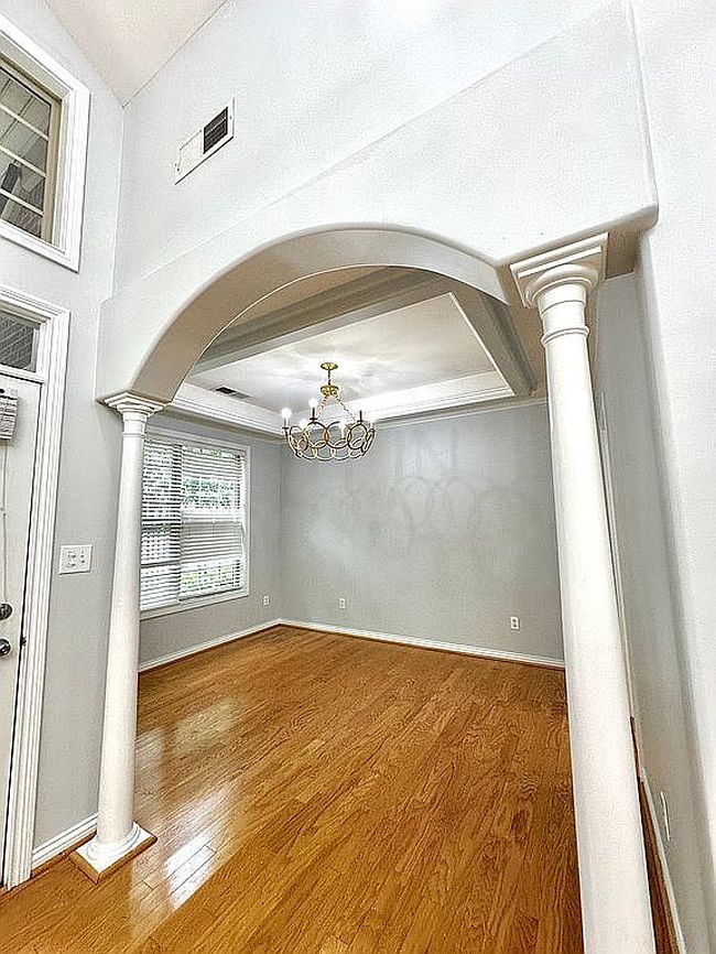 Photo of 3404 Derby Landing Cir, Lexington, KY