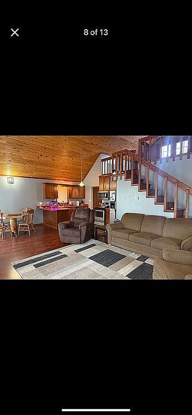 Photo of 210 Taylor Ave