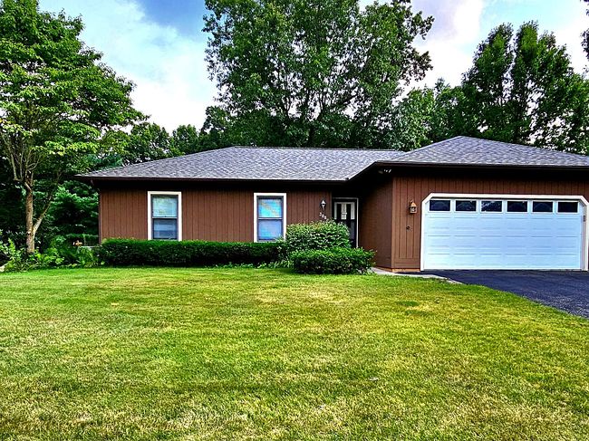 Preview of property located at 300 Hidden Forest Ln