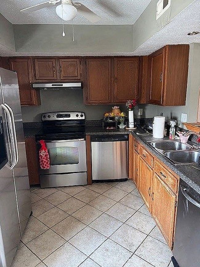 Image of 132 N 1st St