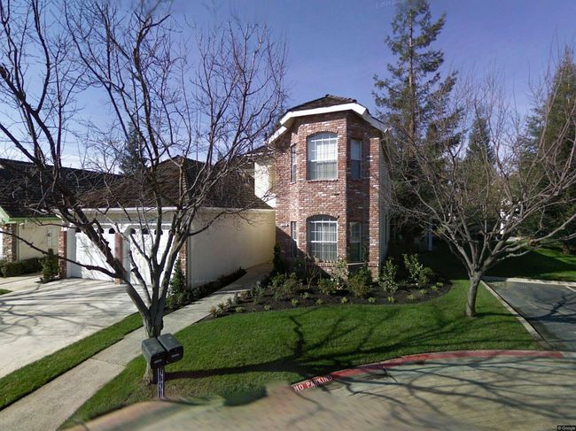 Image of 6609 N Dover Ct