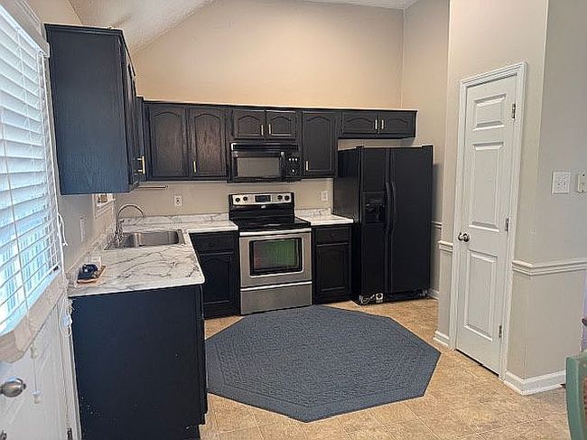 Image of 210 Westover Hts