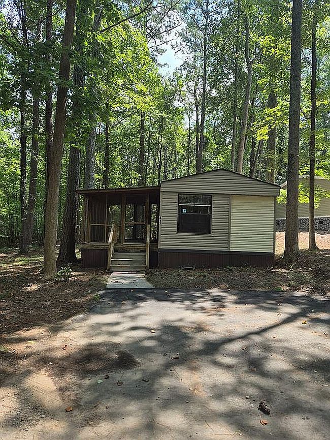 Photo of 43 Fernwood Dr