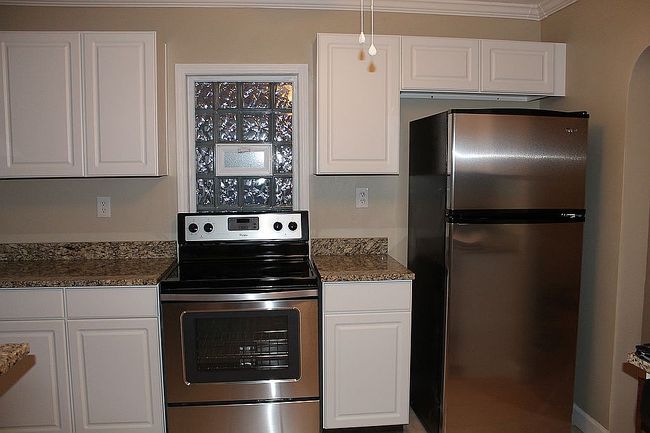 Image of 403 Sheldon Ave