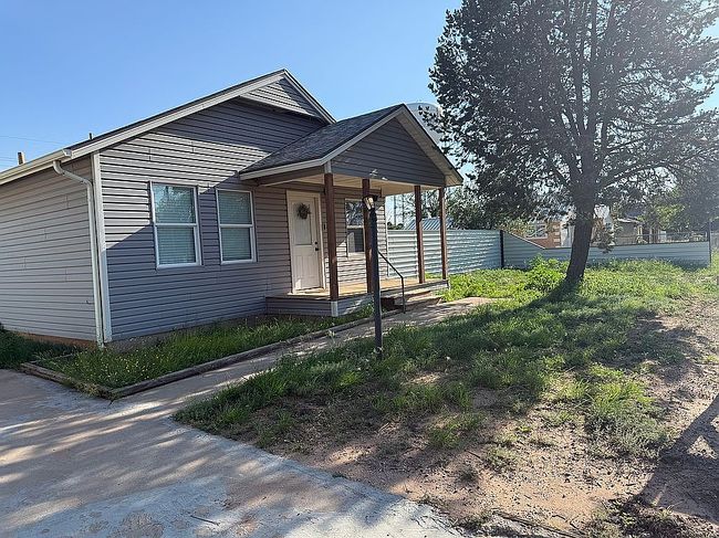 Photo of 603 Sw Avenue G, Seminole, TX